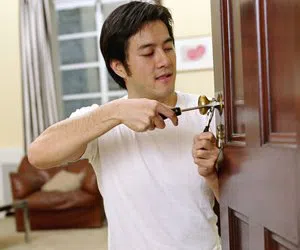 General Locksmith Store El Mirage, AZ 623-745-3620 - changing-locks